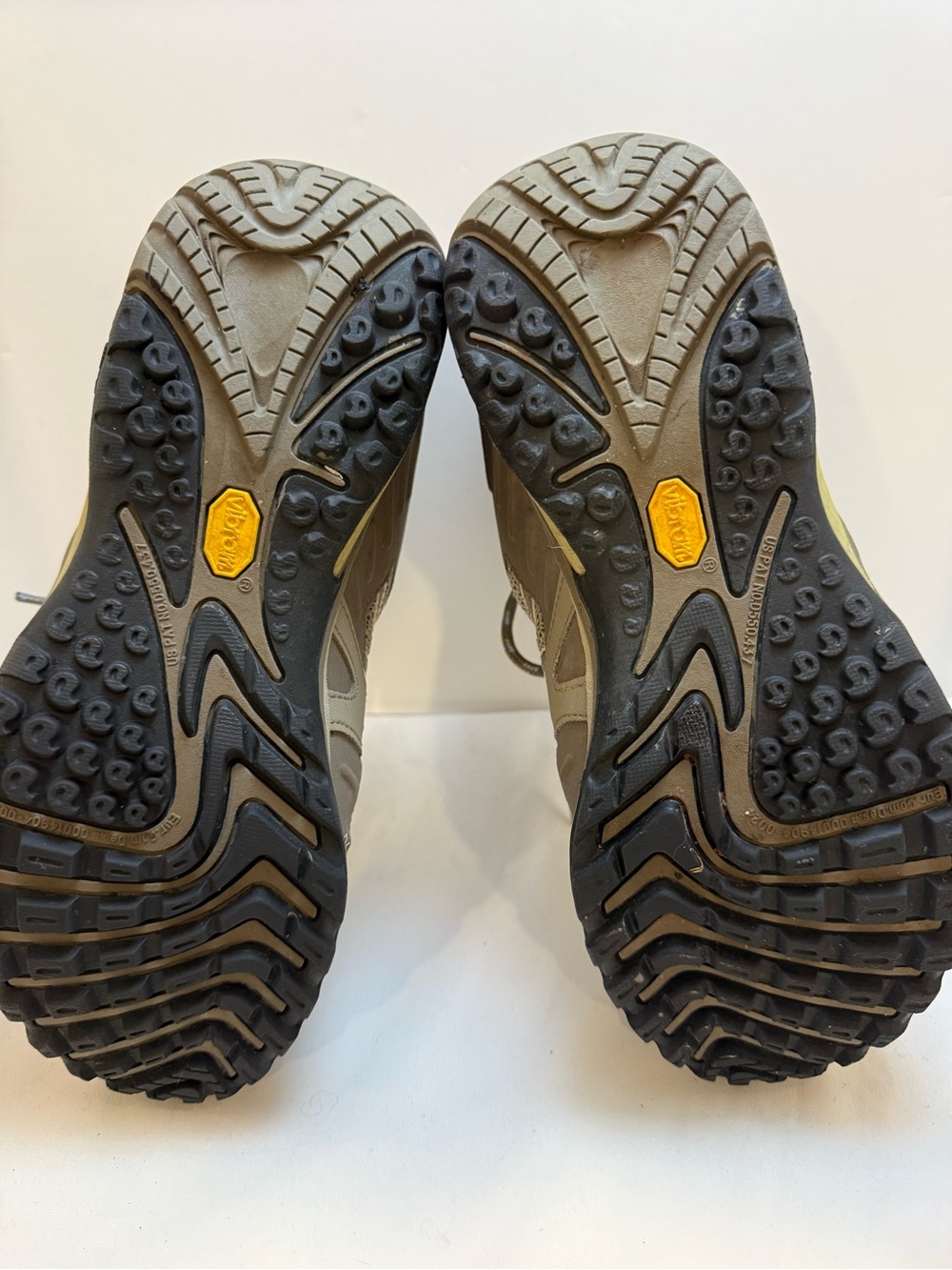 Merrell Performance Footware Size 7.5 - Picture 6 of 9